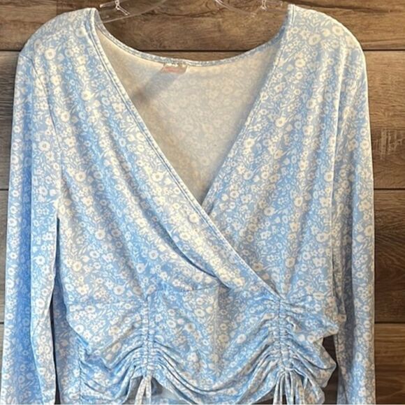 NOBO Plus Size Long Sleeve Blouse Blue and White Floral Print Size XXL - Picture 1 of 8